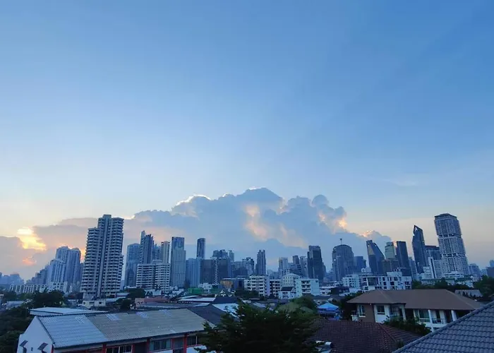 Skyline View - Bts Thong Lo アパート バンコク都